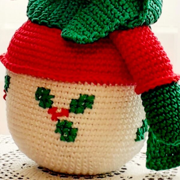 crochet pattern : snowman with candy cane