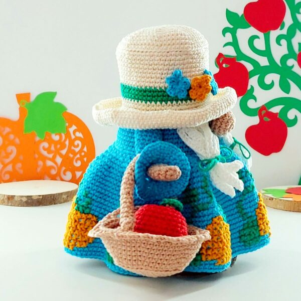 harvest gnome girl crochet pattern