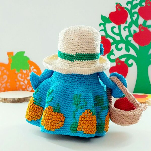 harvest gnome girl crochet pattern