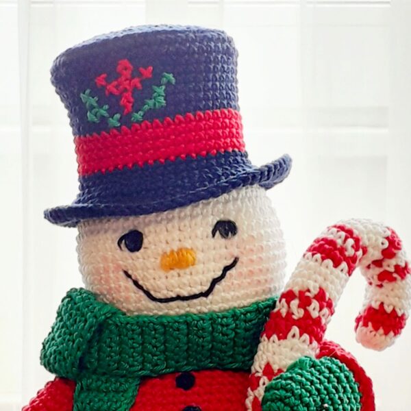 crochet pattern : snowman with candy cane