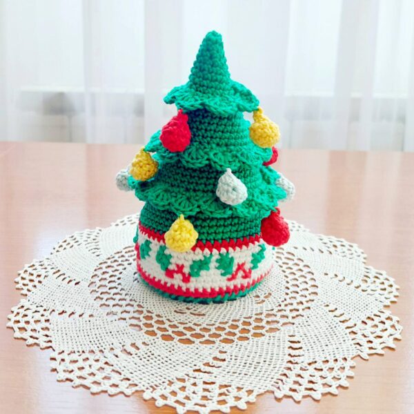 crochet pattern: christmas doll & tree crochet pattern: christmas doll & tree