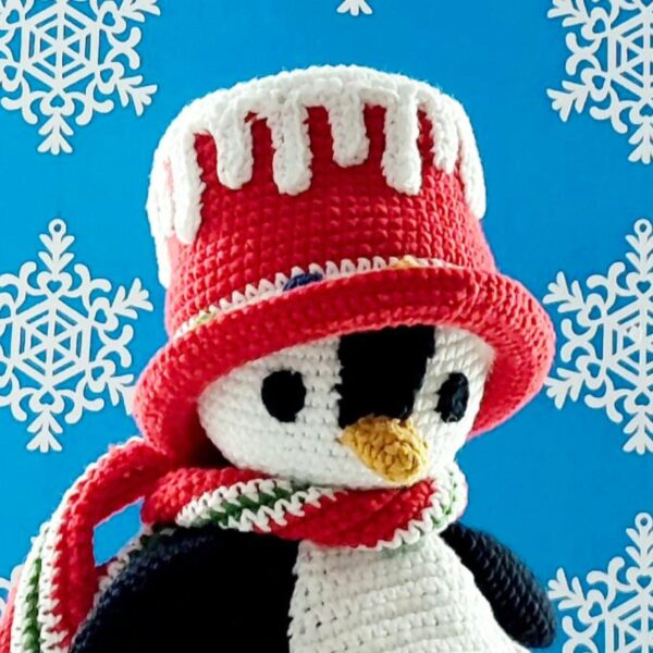 crochet pattern: penguin gift box crochet pattern: penguin gift box