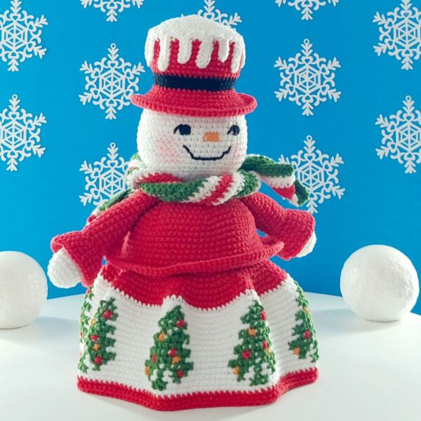 crochet pattern: snowman girl box