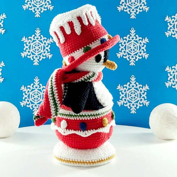 crochet pattern: penguin gift box crochet pattern: penguin gift box