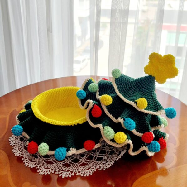 crochet pattern: christmas tree box – holiday decor