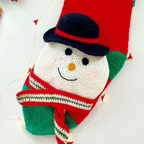 crochet pattern: snowman stocking for the holidays!