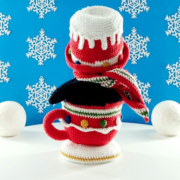 crochet pattern: penguin gift box crochet pattern: penguin gift box
