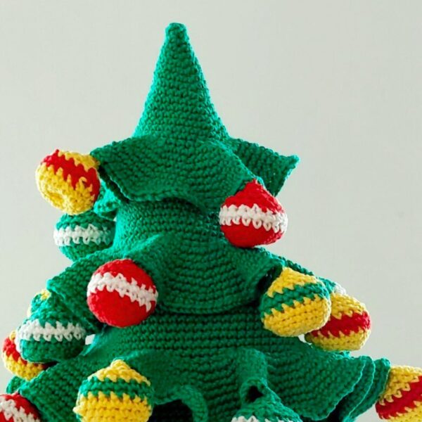 crochet pattern: christmas tree box