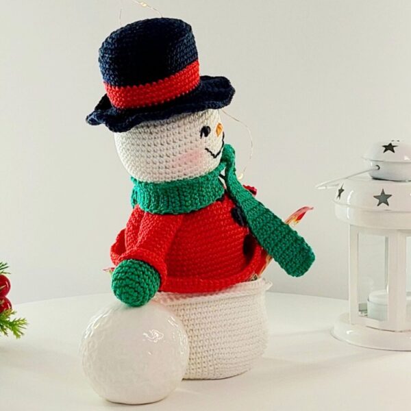 crochet pattern: snowman candy box