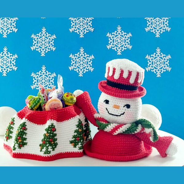 crochet pattern: snowman girl box