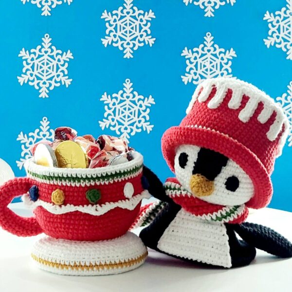 crochet pattern: penguin gift box crochet pattern: penguin gift box