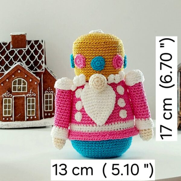 crochet pattern: nutcracker gnome